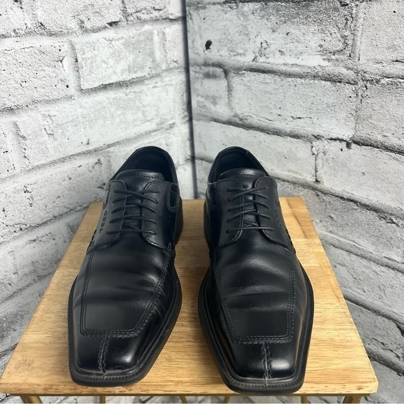 ECCO Barcellona Apron Toe Oxfords Dress Shoes - Picture 3 of 8